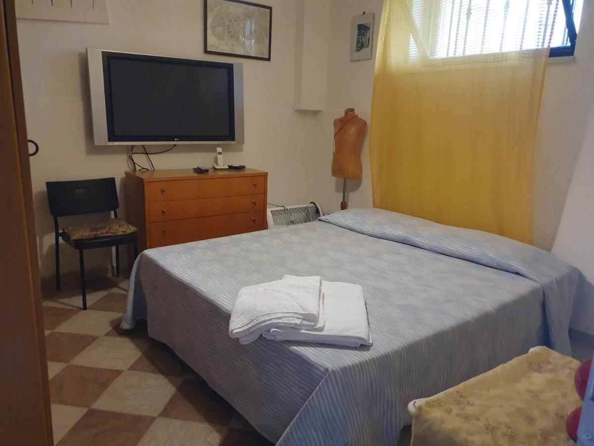 Al Rifugio Apartment Montecorvino Pugliano Bagian luar foto